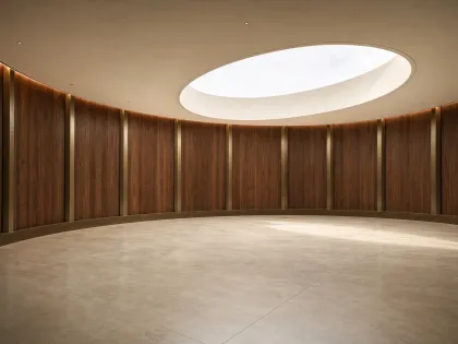 Walnut Grand Atrium